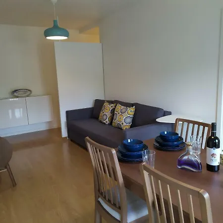Lisbon Central Apartment In Entrecampos Buitenkant foto