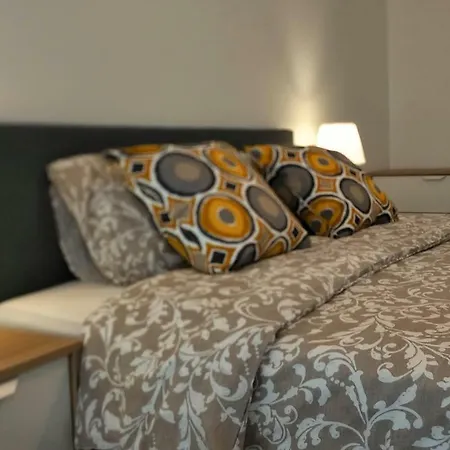 Lisbon Central Apartment In Entrecampos Buitenkant foto