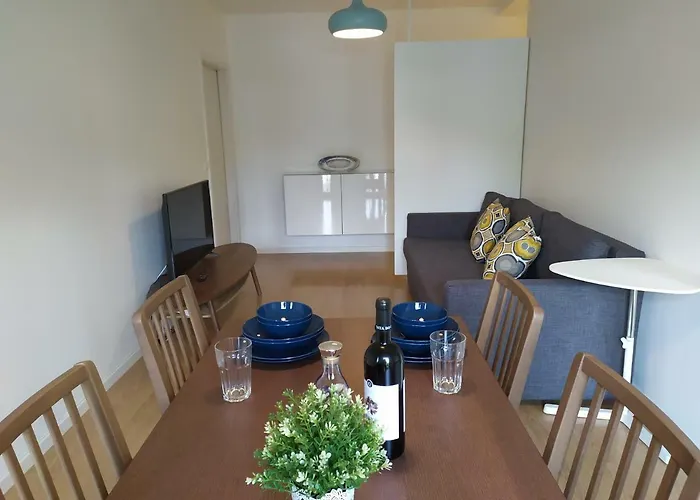 Lisbon Central Apartment In Entrecampos